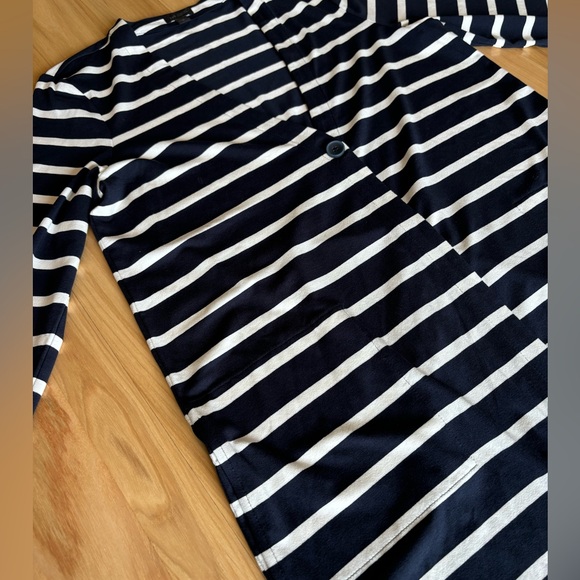 J. Jill Weaver Single Button Cardigan M Navy Striped Long Sleeve Stretch - Picture 2 of 8